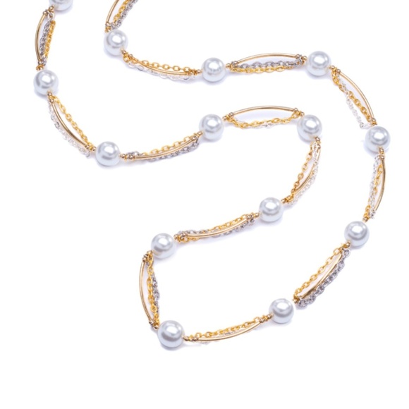 42" Gold-Tone Crystal Pearl Necklace – Montreal Made - Picture 2 of 2